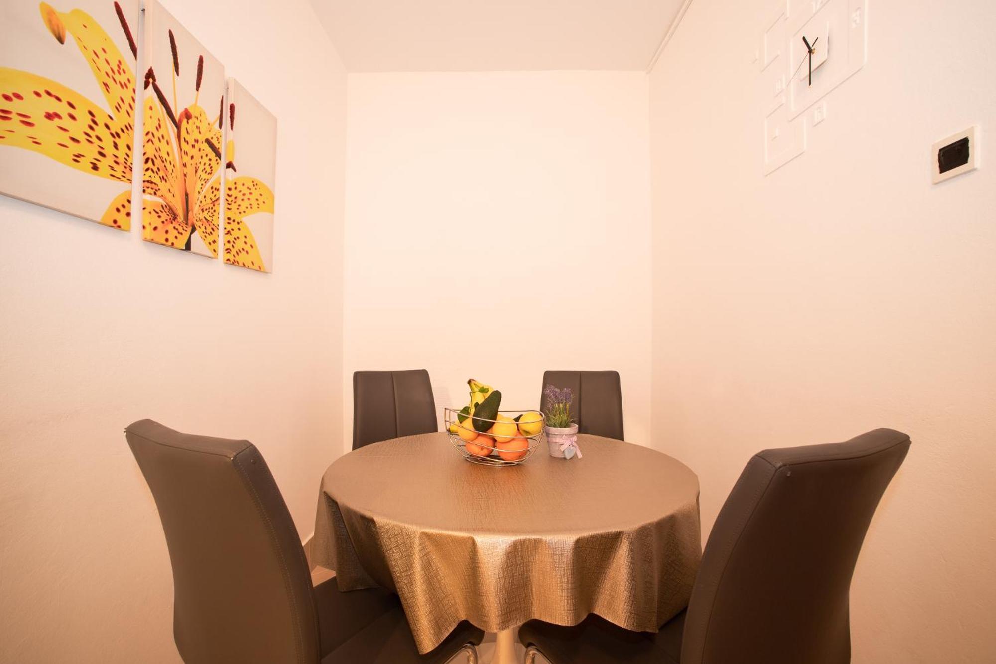 Apartments Vala Betina  Exterior photo